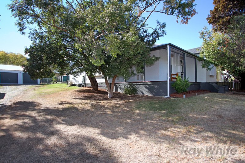 Photo - 166 Carthage Street, Tamworth NSW 2340 - Image 11