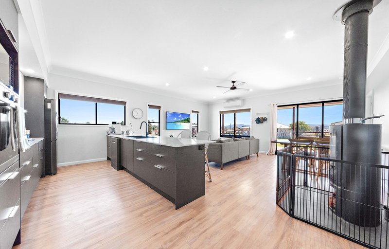 Photo - 166 Cowper Street, Tenterfield NSW 2372 - Image 6