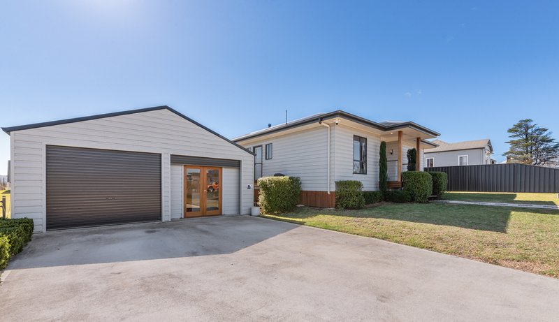 Photo - 166 Cowper Street, Tenterfield NSW 2372 - Image 23