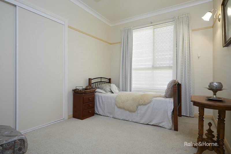 Photo - 166 Dart Street, Redland Bay QLD 4165 - Image 10