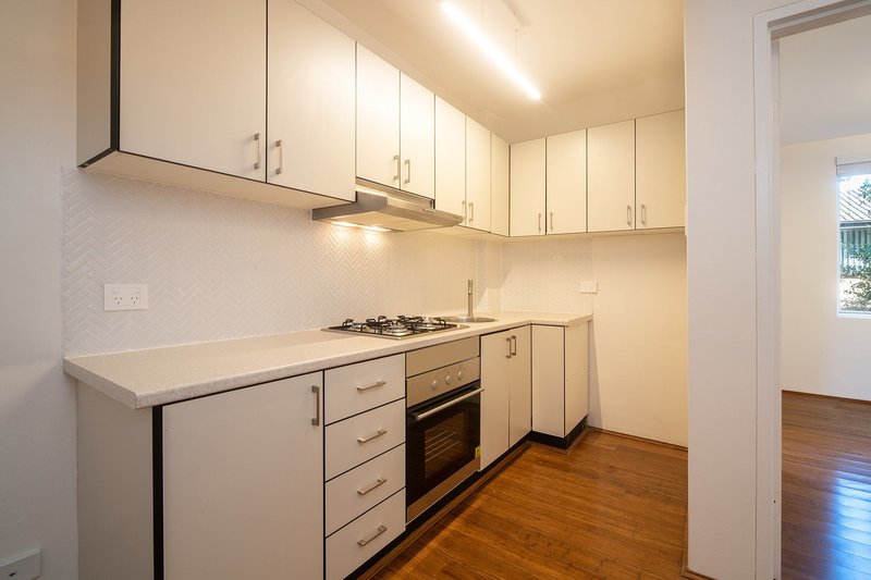 Photo - 16/6 Francis Street, Dee Why NSW 2099 - Image 2