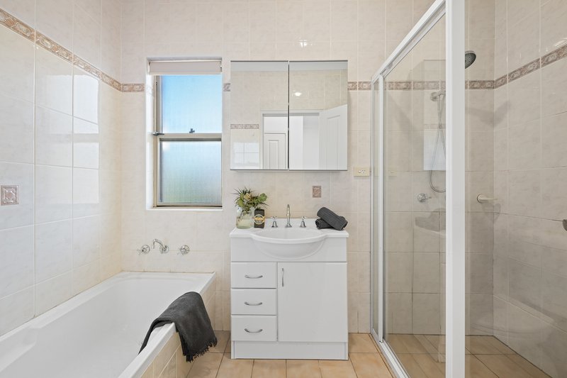 Photo - 1/66 Hampden Road, Russell Lea NSW 2046 - Image 9