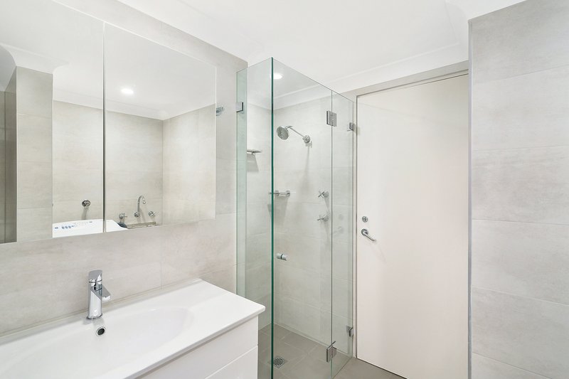 Photo - 1/66 Howard Avenue, Dee Why NSW 2099 - Image 4