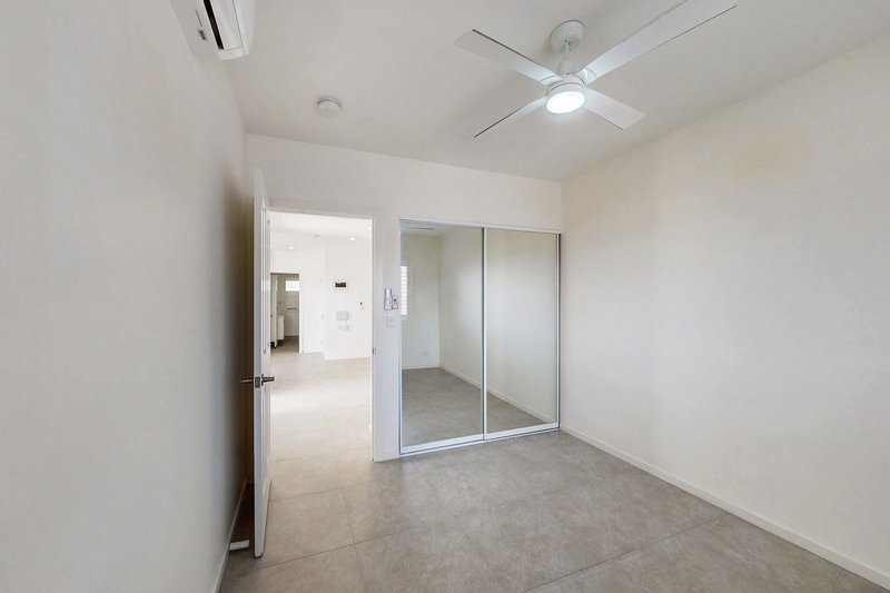 Photo - 1/66 Kirkland Avenue, Coorparoo QLD 4151 - Image 5