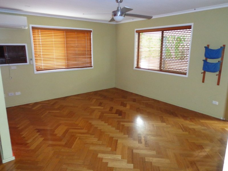 Photo - 166 Main Street, Redland Bay QLD 4165 - Image 6