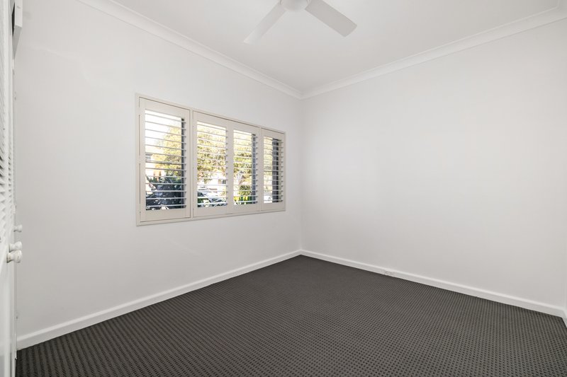 Photo - 166 Queen Street, Concord West NSW 2138 - Image 5