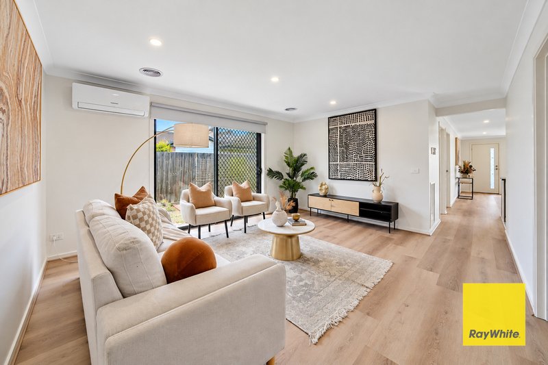 Photo - 166 Riversdale Drive, Tarneit VIC 3029 - Image 6
