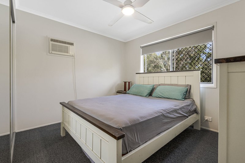 Photo - 166 Stanley Street, Strathpine QLD 4500 - Image 6