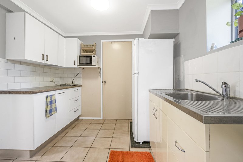 Photo - 166 Stanley Street, Strathpine QLD 4500 - Image 18