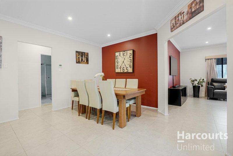 Photo - 166 The Ponds Boulevard, The Ponds NSW 2769 - Image 12