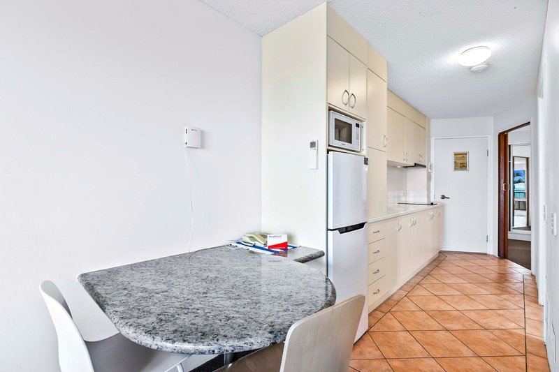 Photo - 166/17 Buccaneer Drive, Urangan QLD 4655 - Image 4