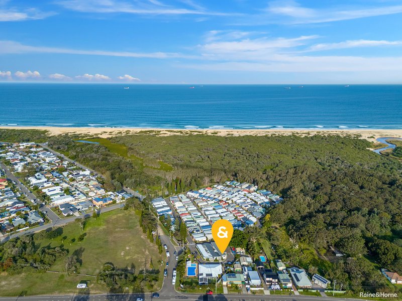 Photo - 166/1a Kalaroo Road, Redhead NSW 2290 - Image 14