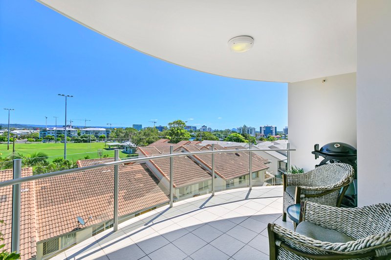 Photo - 16/62-66 Sixth Avenue, Maroochydore QLD 4558 - Image 9