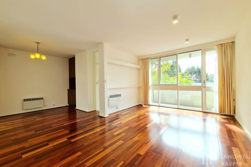 Photo - 16/630 Toorak Road, Toorak VIC 3142 - Image 1