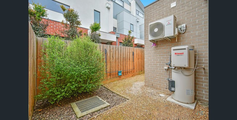 Photo - 16/639 Mountain Highway, Bayswater VIC 3153 - Image 10