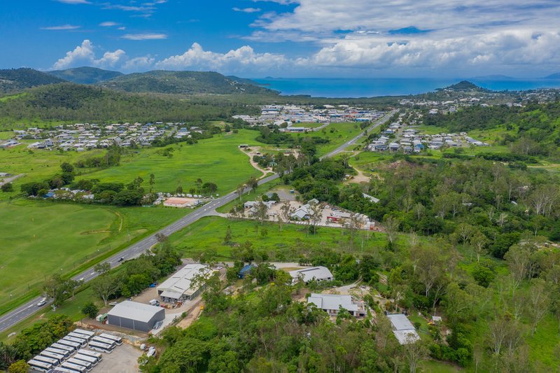 Photo - 1664C Shute Harbour, Cannonvale QLD 4802 - Image 22