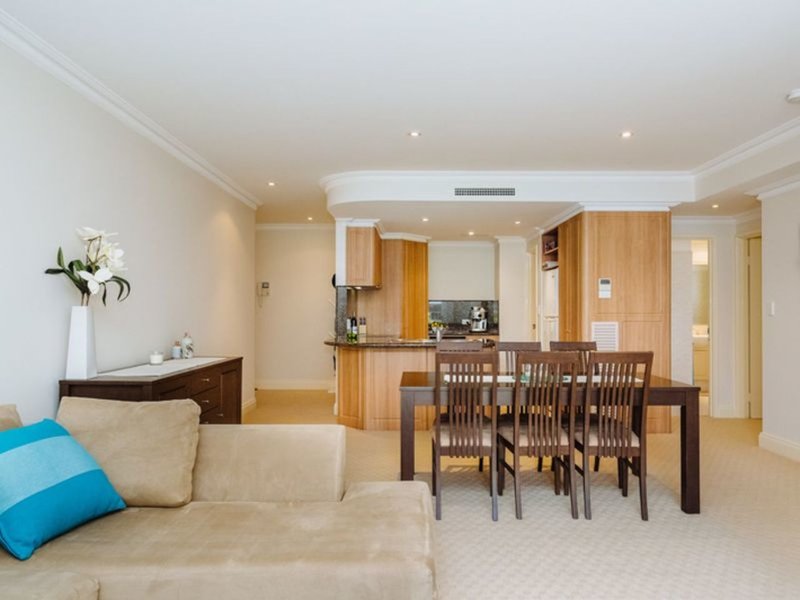 Photo - 16/65 Wittenoom Street, East Perth WA 6004 - Image 4