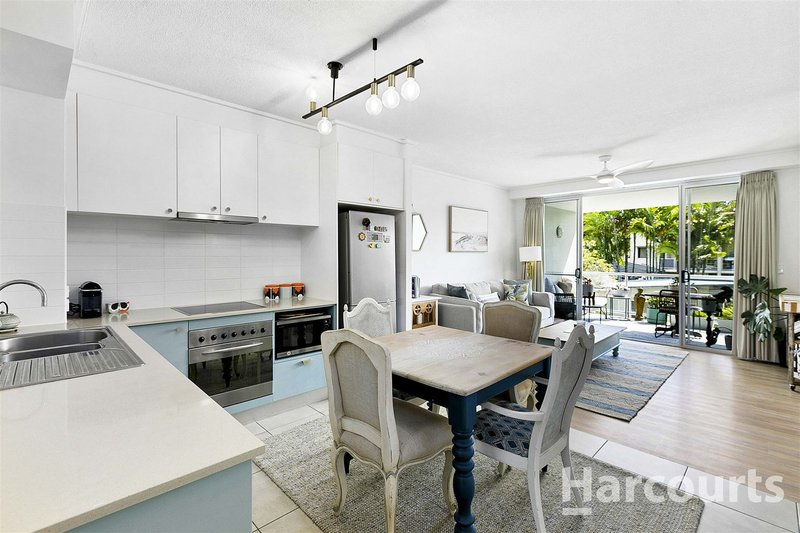 Photo - 16/68 Pulgul Street, Urangan QLD 4655 - Image 3