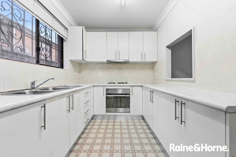 Photo - 16/69-73 Hughes Street, Cabramatta NSW 2166 - Image 3