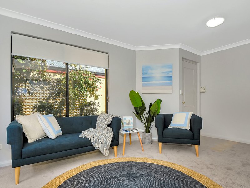 Photo - 166A Herbert St , Doubleview WA 6018 - Image 3