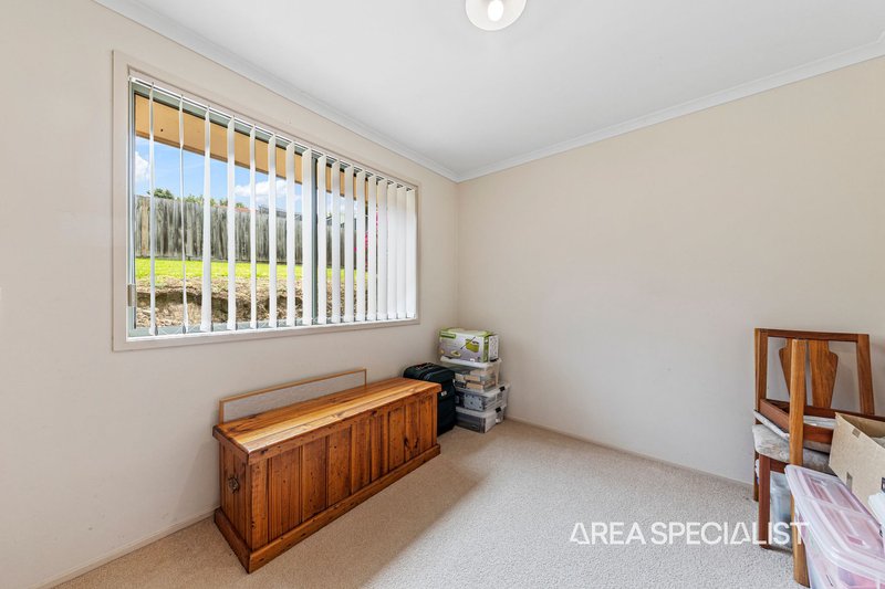 Photo - 167 Ahern Road, Pakenham VIC 3810 - Image 11