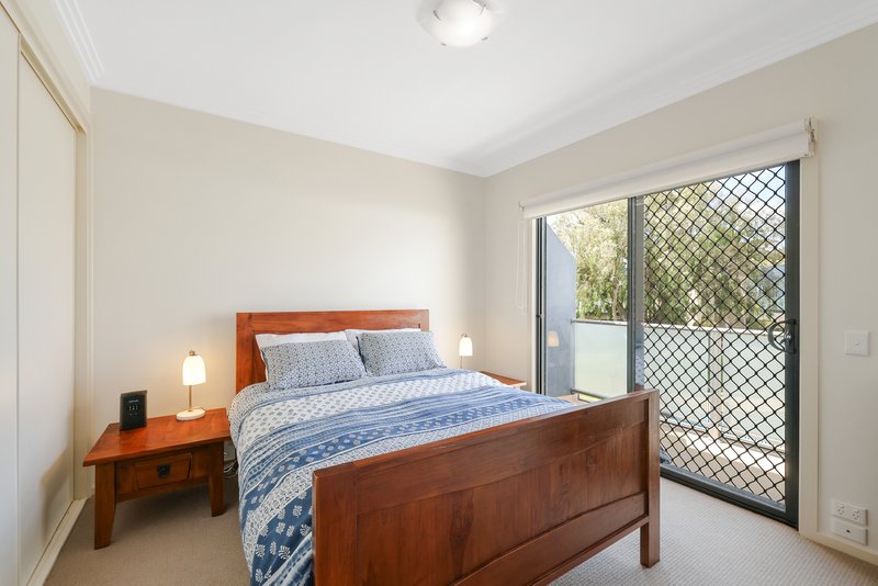 Photo - 16/7 Beach Street, Cowes VIC 3922 - Image 5