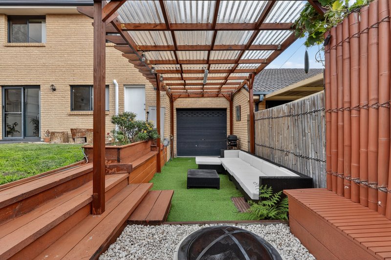 Photo - 1/67 Canterbury Road, Glenfield NSW 2167 - Image 19