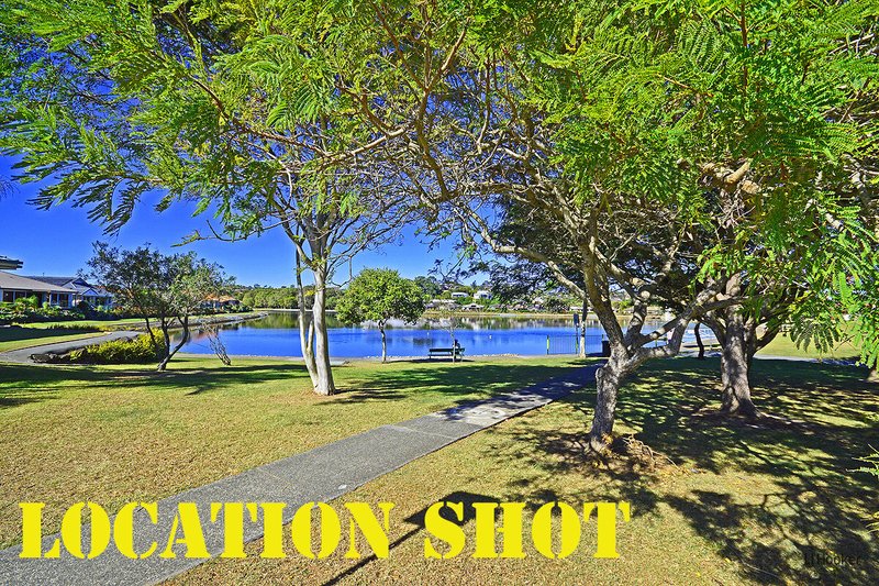 Photo - 1/67 Covent Gardens Way, Banora Point NSW 2486 - Image 14