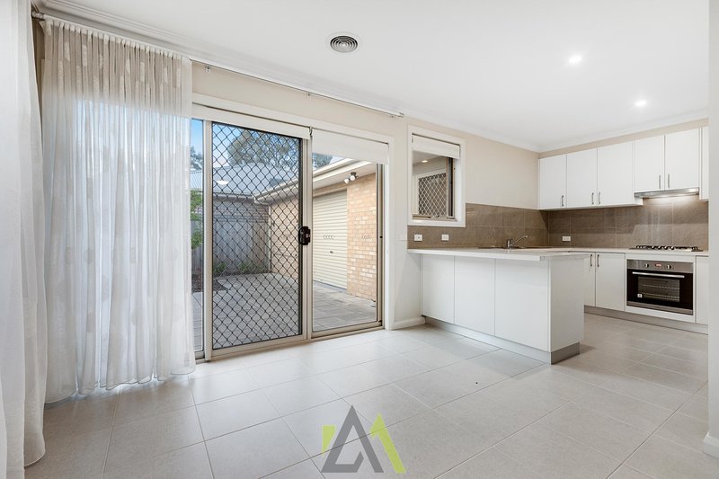 Photo - 1/67 Cranbourne-Frankston Road, Langwarrin VIC 3910 - Image 4