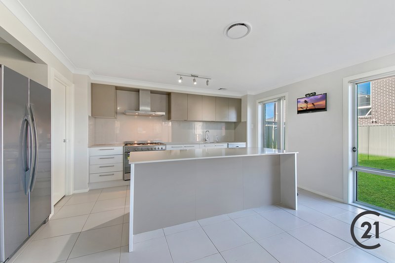 Photo - 167 Elara Boulevard, Marsden Park NSW 2765 - Image 2