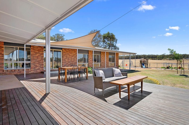 167 Forest Road, Boweya North VIC 3675