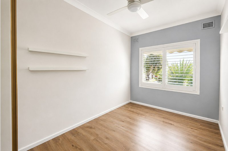 Photo - 167 Girraween Road, Girraween NSW 2145 - Image 9