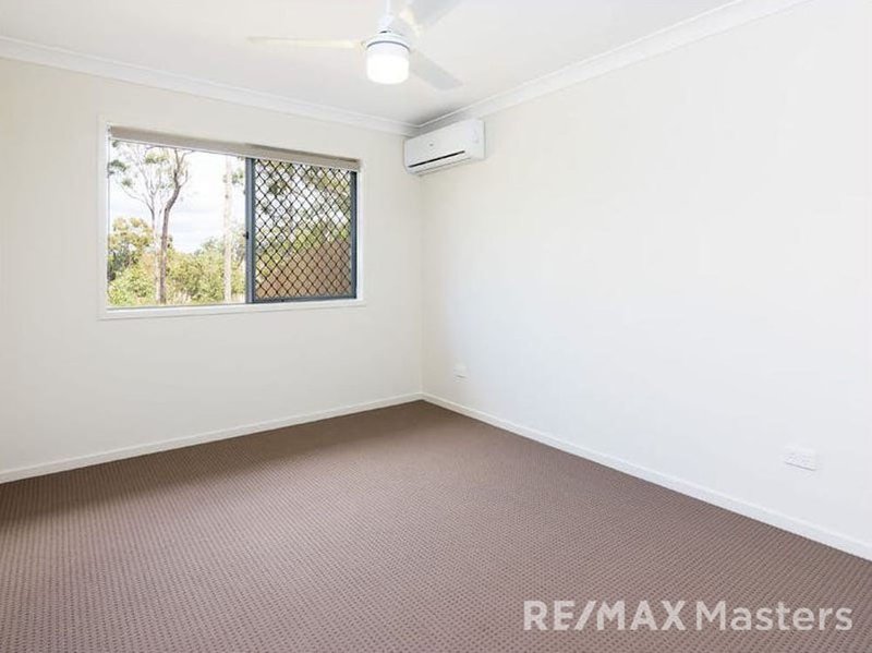 Photo - 1/67 Kanimbla Street, Holmview QLD 4207 - Image 5