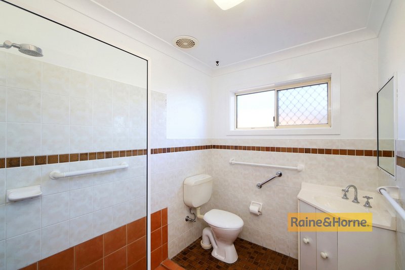 Photo - 1/67 Moana Street, Woy Woy NSW 2256 - Image 4