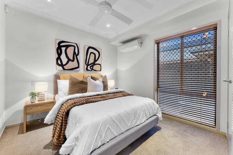 Photo - 167 Nicklaus Parade, North Lakes QLD 4509 - Image 20
