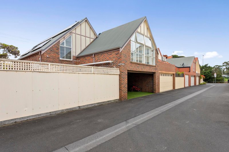 Photo - 167 Osborne Street, Williamstown VIC 3016 - Image 12