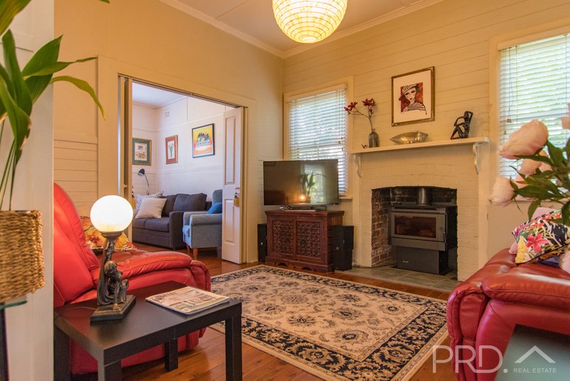 Photo - 167 Simpson Street, Tumut NSW 2720 - Image 4