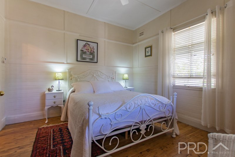 Photo - 167 Simpson Street, Tumut NSW 2720 - Image 12