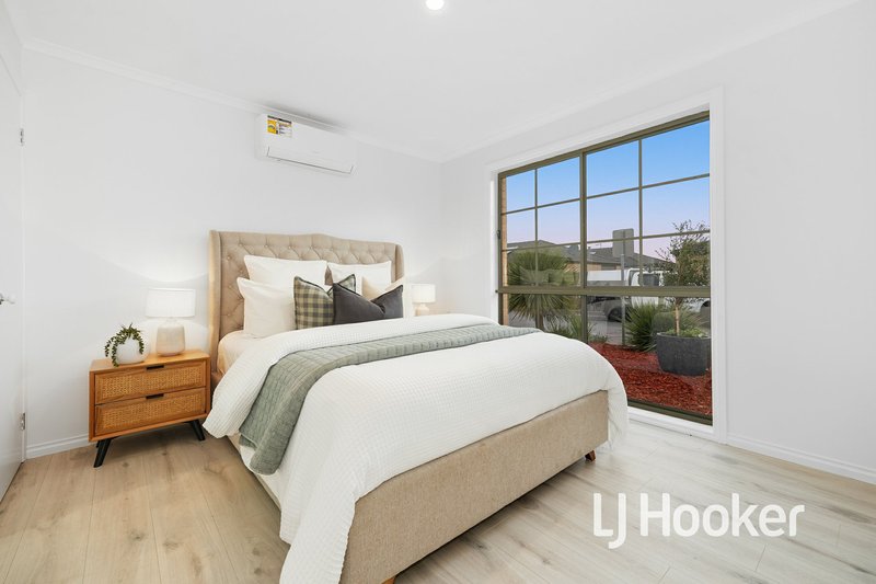 Photo - 16/7 Syme Road, Pakenham VIC 3810 - Image 11