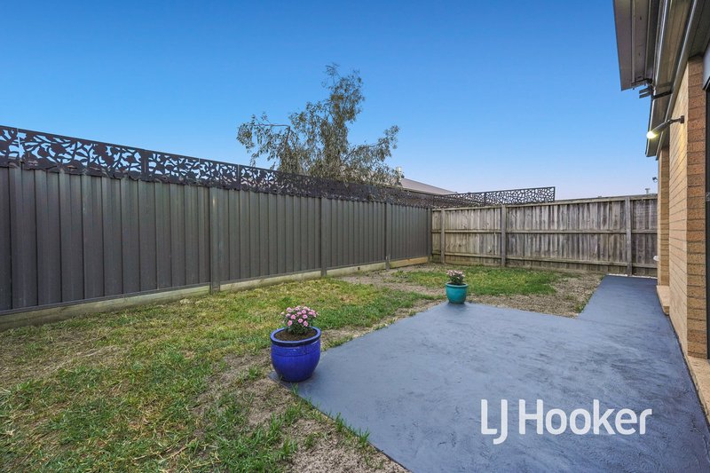 Photo - 16/7 Syme Road, Pakenham VIC 3810 - Image 15