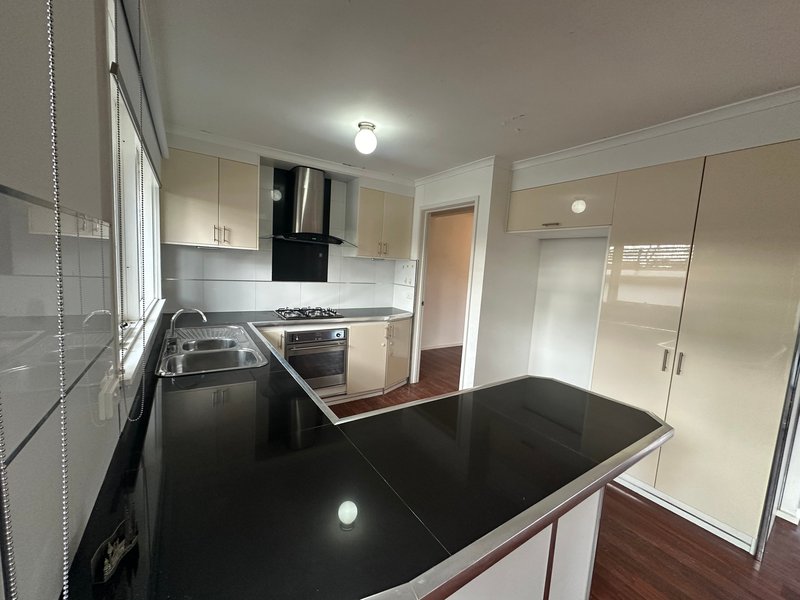 Photo - 167 Victoria Street, Altona Meadows VIC 3028 - Image 7