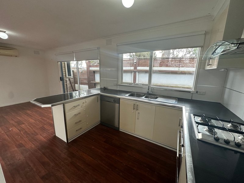 Photo - 167 Victoria Street, Altona Meadows VIC 3028 - Image 8