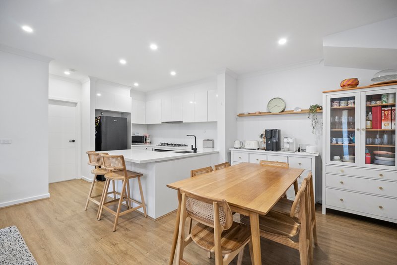 Photo - 1/674 Stud Road, Scoresby VIC 3179 - Image 4