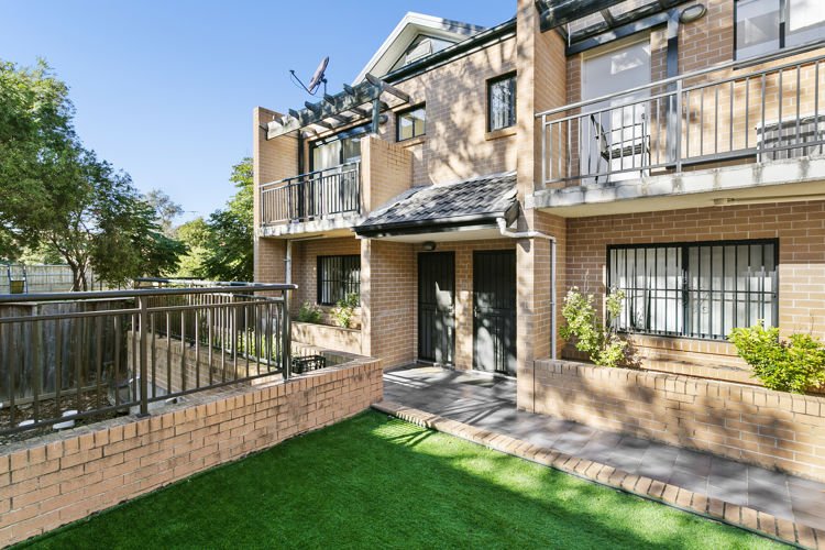 16/76-78 Mountford Avenue, Guildford NSW 2161