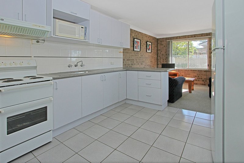 Photo - 1/676 Beach Road, Surf Beach NSW 2536 - Image 5