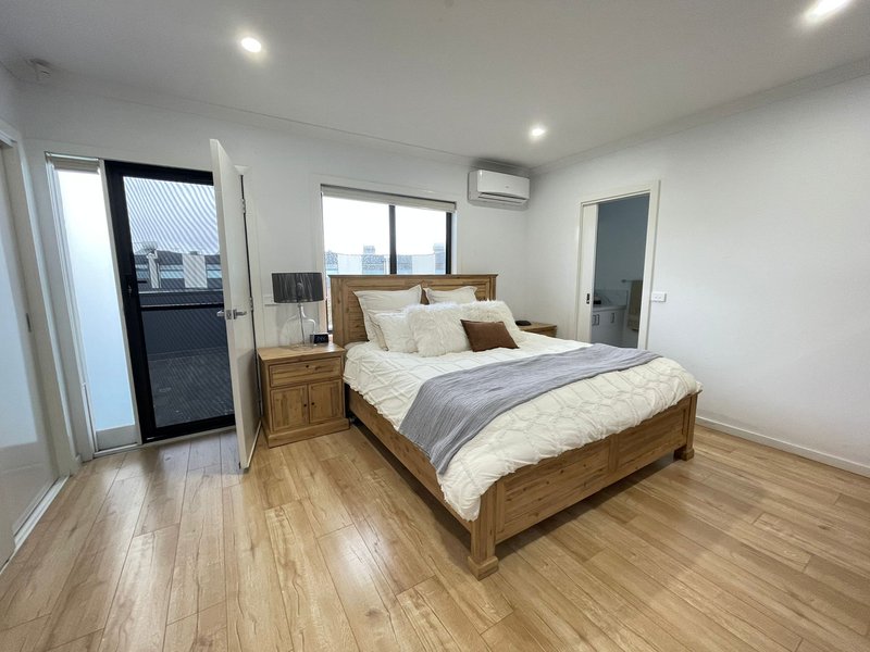 Photo - 16/78 Saltlake Boulevard, Wollert VIC 3750 - Image 5