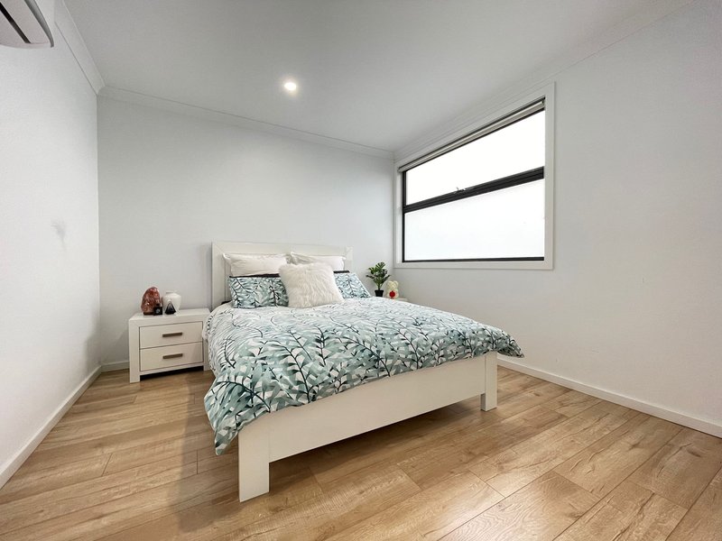 Photo - 16/78 Saltlake Boulevard, Wollert VIC 3750 - Image 9