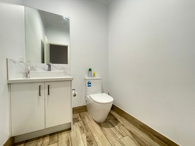 Photo - 16/78 Saltlake Boulevard, Wollert VIC 3750 - Image 13