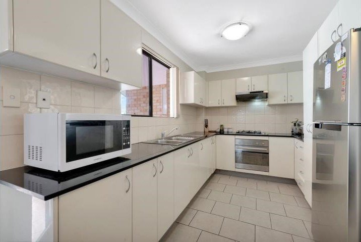 Photo - 16/8-10 Clifton Street, Blacktown NSW 2148 - Image 4