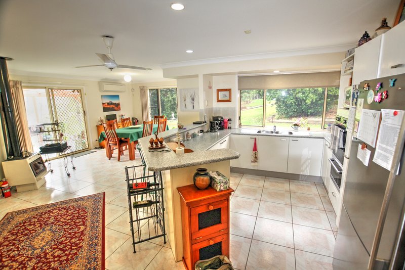 Photo - 168-170 Walker Drive, Kooralbyn QLD 4285 - Image 3